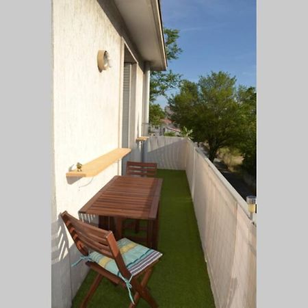 Appartement Lumineux Et Calme Avec Terrasse Avignon Ngoại thất bức ảnh