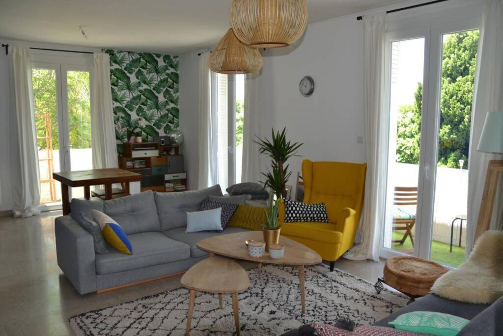 Appartement Lumineux Et Calme Avec Terrasse Avignon Ngoại thất bức ảnh