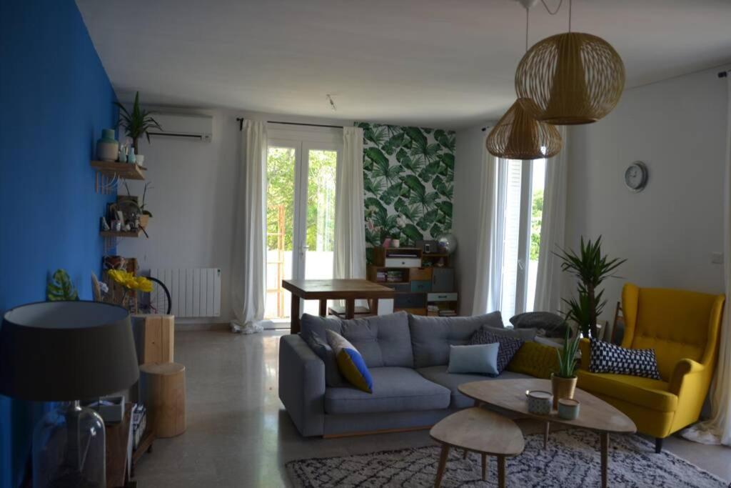 Appartement Lumineux Et Calme Avec Terrasse Avignon Ngoại thất bức ảnh